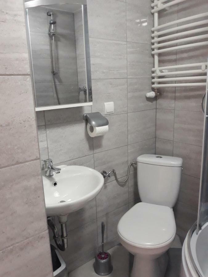 Pokoje Goscinne Ostoja Mirsk Exterior foto